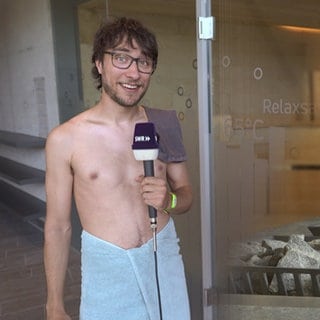 Sauna im Sommer: Unser Reporter macht den schwitzigen Selbsttest