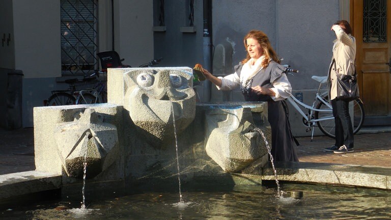 Ein echtes Waschweib in Chur