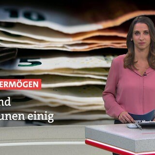 Nachrichtensprecherin Denise Schneider