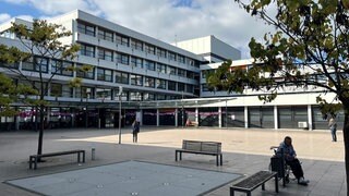 Das Klinikum Friedrichshafen. Wie es mit dem Krankenhaus weitergeht, war Thema im Kreistag.