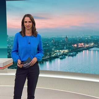 Nachrichtensprecherin Denise Schneider