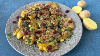 Quetschkartoffeln mit Sesamsoße