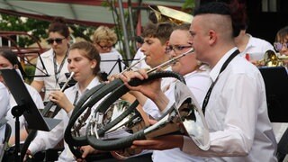 Naturtonmusik gibt es auch in diesem Jahr beim Deutschen Musikfest UlmNeu-Ulm. Hier ein Bild vom Deutsch-Polnischen Naturtonorchester beim Deutschen Musikfest vor sechs Jahren in Osnabrück.