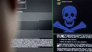 Totenkopf erscheint auf Bildschirm. Hackerangriff auf Gemeindeverwaltung Untereisesheim.