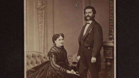 Fotografie von Henrietta (Jetty) Treffz mit ihrem Ehemann Johann Strauss.