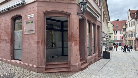 Ladensterben in Tauberbischofsheim: Immer mehr Läden in der Innenstadt stehen leer.