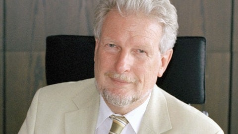 Intendantenporträt von Peter Voß, intendant von SWF und später SWR