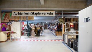 Requisitenlager des SWR in der Saarstraße in Baden-Baden. 
