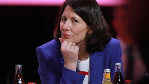 Daniela Schmitt, Wirtschaftsministerin Rheinland-Pfalz, steht parteiintern in der Kritik