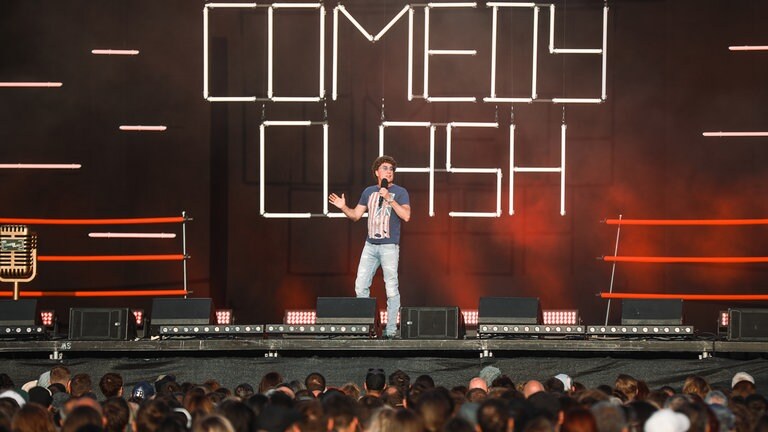 SWR Sommerfestival Stuttgart: Atze Schröder beim Comedy Clash Promi Special