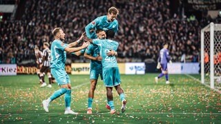 TSG Hoffenheim, Jubel nach dem 3:0-Sieg gegen St. Pauli.