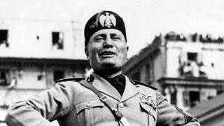 Benito Mussolini (1883 - 1945), italienischer Diktator und Faschist: Mit seinem Marsch auf Rom begann die Regierungszeit Benito Mussolinis. Ausgerechnet Adolf Hitler wurde ihm zum Verhängnis.