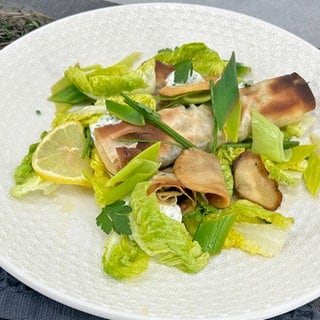 Strudelröllchen mit Lauch und Pilzen