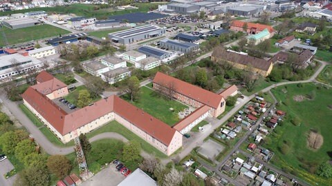 Der ehemalige Fliegerhorst in Crailsheim (Archivbild). Die Pläne des Regierungspräsidiums: Eine Landeserstaufnahmestelle (LEA) für Geflüchtete.