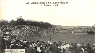Zeppelin-Unglück in Leinfelden Echterdingen 1908. Das Luftschiff LZ 4 verunglückt bei einer Notlandung. Tote sind zum Glück nicht zu beklagen.