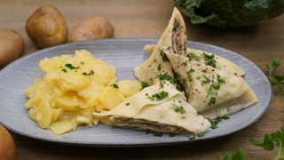 Weihnachtliche Maultaschen
