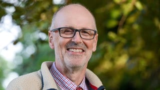 Waldexperte Peter Wohlleben: Heimische Bäume sind besser auf Trockenheit vorbereitet