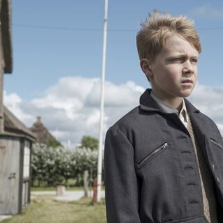Der zwölfjährige Nanning (Jasper Billerbeck) in Faith Akins Film "Amrum"