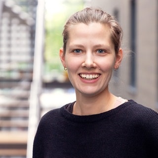 Damaris Diener ist Reporterin im SWR Studio Mainz und bei Das Ding