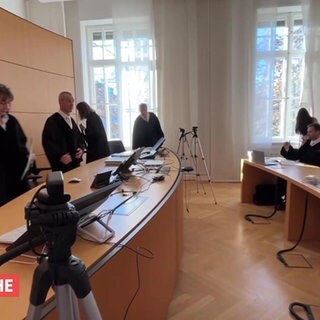 Urteil: Havarie Iffezheim Steuerfrau