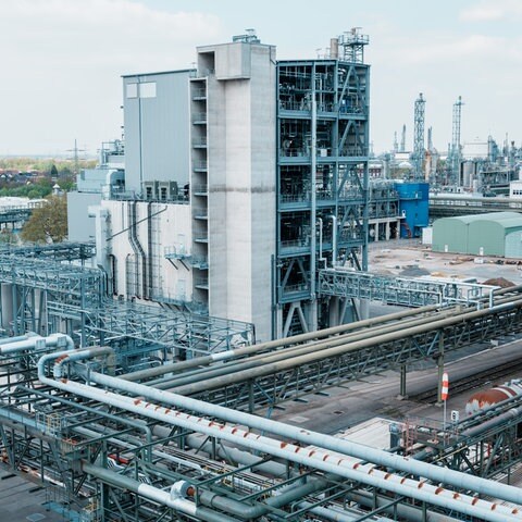 Das Foto zeigt die neue Linalool-Anlage der BASF in Ludwigshafen