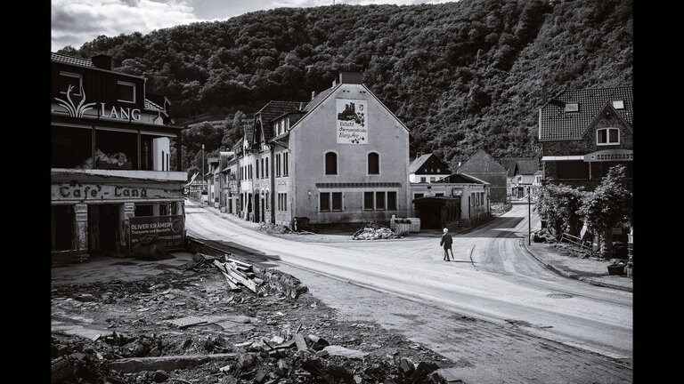 Marcel Mayer, Bild aus der Serie „The Darkest Night“, 2021