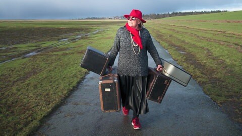Landwirtin Sabine geht neue Wege und versucht sich als Fotomodell