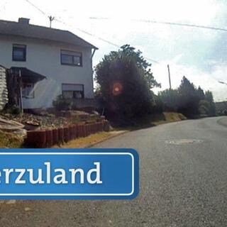 Helmenzen - Gartenweg