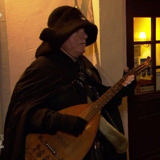 Karl Höb ist Ukulelespieler, Stadtführer und leidenschaftlicher Dialektsprecher
