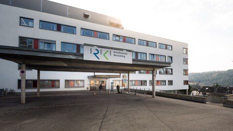 Der Kreistag entscheidet über die Schließung des Krankenhauses in Neuenbürg.