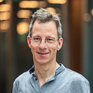 Portraitfoto von Philipp Pfäfflin
