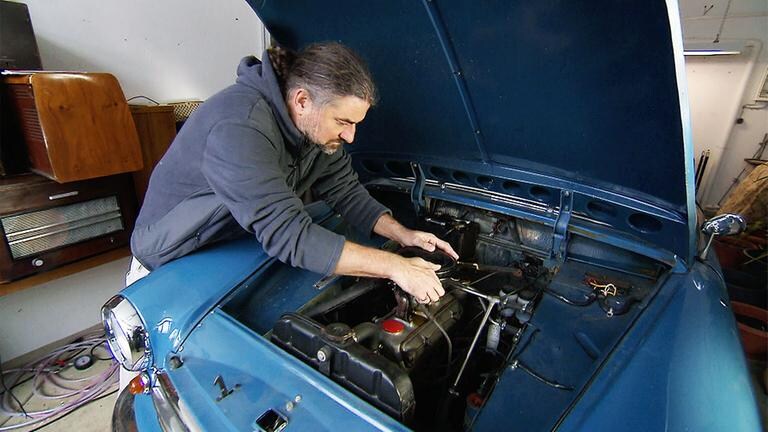 Ein Oldtimer-Besitzer aus Unzenberg