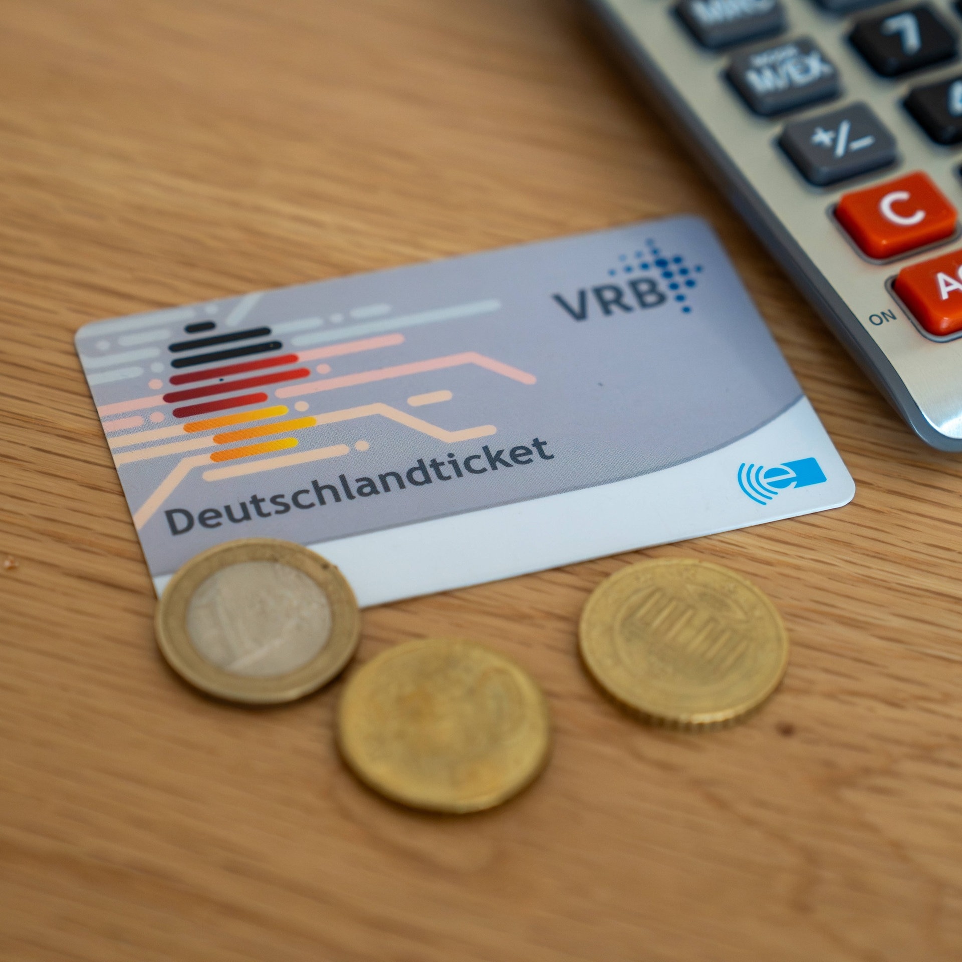 Deutschlandticket wird teurer - Verkehrswende ausgebremst